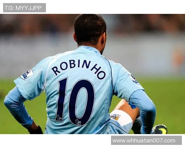 零犯规足球传奇：探秘那些完美无瑕的球星与他们的绿茵奇迹